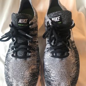 NIKE Free RN Flyknit Men’s Size 10.5